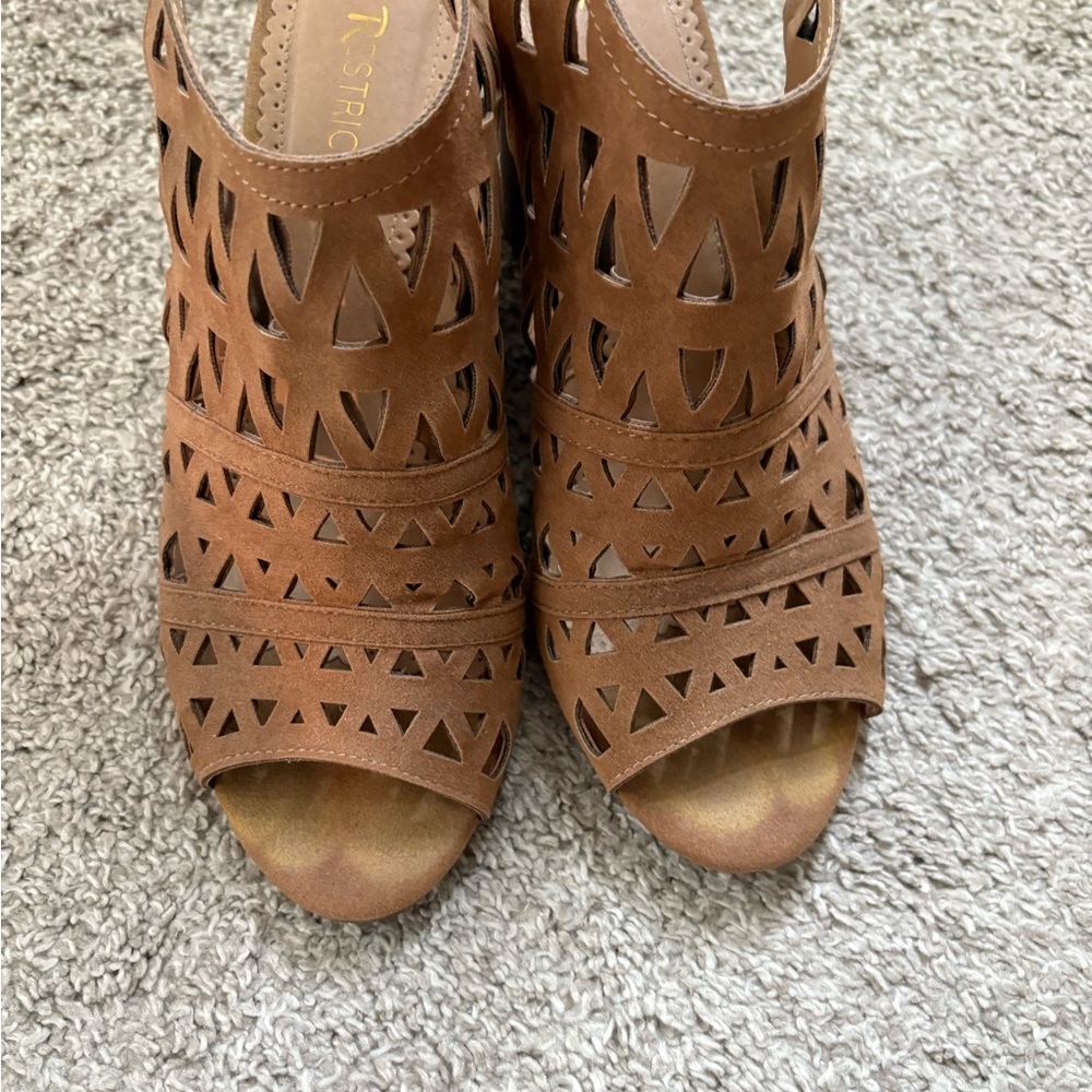 Brown Cutout Women's Shoes